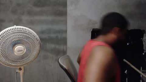 Snapshot of mcgregor_sexhot chatting on 11/23/25, 03:17 Mcgregor online show from 11/23/25, 03:17