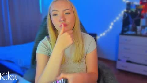 Snapshot of mdaluna chatting on 10/10/25, 12:42 Kiku online show from 10/10/25, 12:42