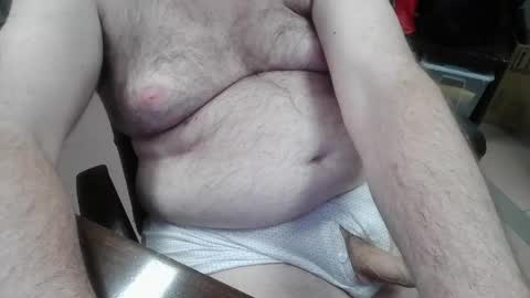Snapshot of mdm1981 chatting on 05/19/26, 07:31 mdm1981 online show from 05/19/26, 07:31