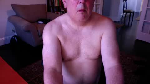 Snapshot of mdog9669 chatting on 10/05/25, 02:15 mdog9669 online show from 10/05/25, 02:15