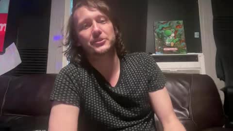 Snapshot of mdtrapn chatting on 03/01/26, 12:07 Mac D online show from 03/01/26, 12:07