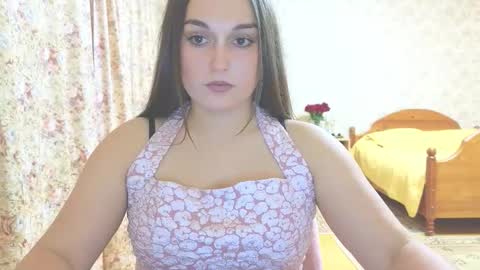 Snapshot of me_lissa_sun chatting on 09/17/25, 04:08 Melissa online show from 09/17/25, 04:08