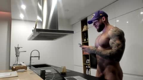 Snapshot of mealphamale chatting on 02/24/26, 03:43 Alpha Male online show from 02/24/26, 03:43