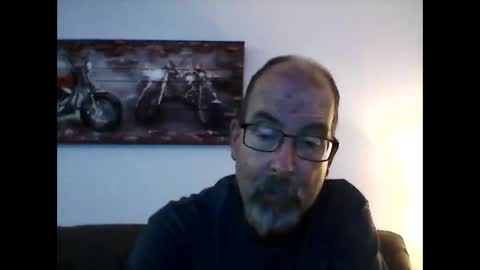 me at home online show from 12/04/24, 12:25