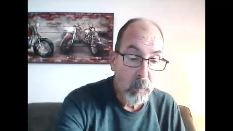 me at home online show from 12/06/24, 04:06