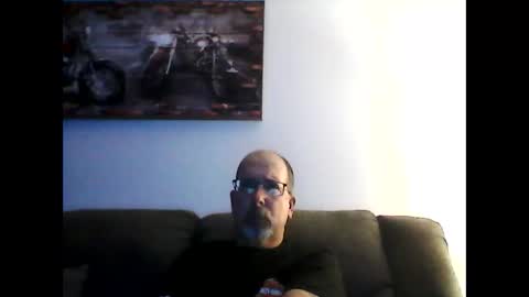 me at home online show from 01/10/25, 03:50