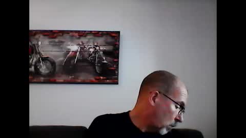 me at home online show from 02/07/25, 08:31