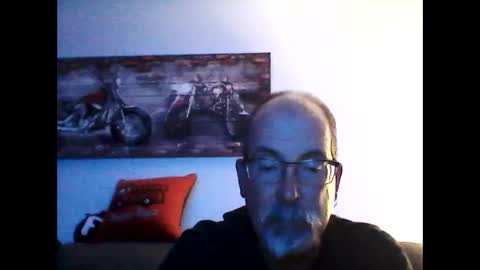 me at home online show from 09/17/25, 02:57