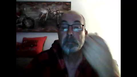 me at home online show from 05/03/26, 10:10