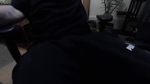 Snapshot of meatmallet2469 chatting on 02/01/26, 11:42 Meatmallet online show from 02/01/26, 11:42