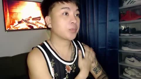 Snapshot of meatycockasian chatting on 06/10/26, 11:53 DAMON online show from 06/10/26, 11:53