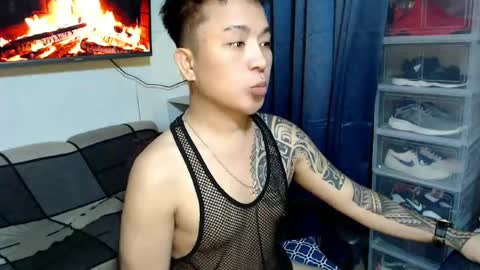 Snapshot of meatycockasian chatting on 08/03/26, 11:59 DAMON online show from 08/03/26, 11:59