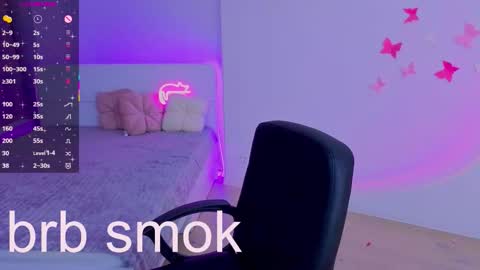 Snapshot of medina_andress chatting on 02/24/26, 05:11 Dina online show from 02/24/26, 05:11