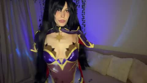 Nicole online show from 05/11/26, 06:38