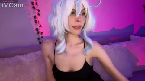 Nicole online show from 06/07/26, 07:06