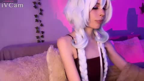 Nicole online show from 06/17/26, 06:53