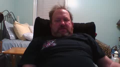 Snapshot of meech1970 chatting on 05/18/26, 09:26 meech1970 online show from 05/18/26, 09:26