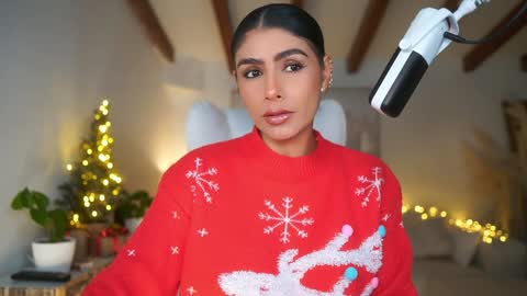 Andrea  online show from 12/24/24, 03:26