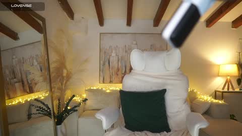 Andrea  online show from 01/31/25, 04:06