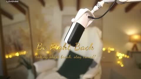 Andrea  online show from 03/10/25, 03:20