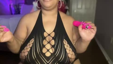 Snapshot of meetsouthernpeach chatting on 01/05/25, 11:12 Southern Peach online show from 01/05/25, 11:12