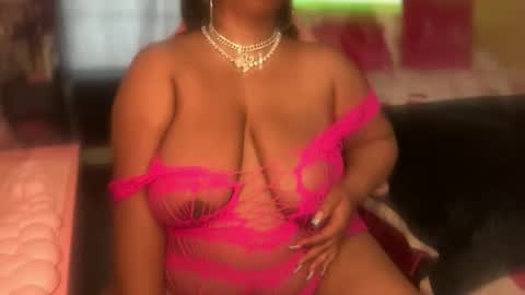 Snapshot of meetsouthernpeach chatting on 01/09/26, 05:48 Southern Peach online show from 01/09/26, 05:48