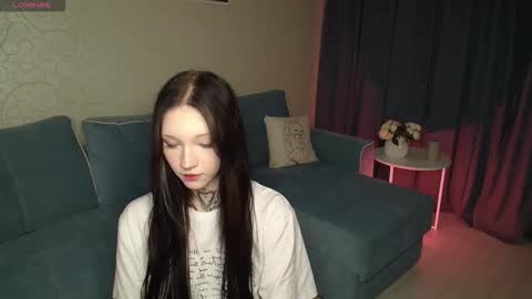 mefwhOre online show from 10/30/25, 03:13