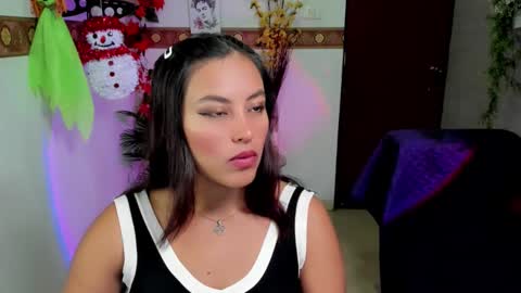 Snapshot of megaan_fooxxx chatting on 11/24/25, 01:55 megaan_fooxxx online show from 11/24/25, 01:55