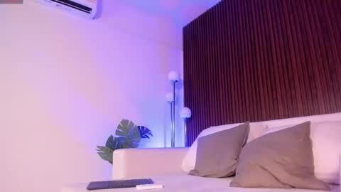 megan online show from 11/01/25, 01:07