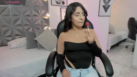 megan__monroe online show from 04/28/26, 10:26
