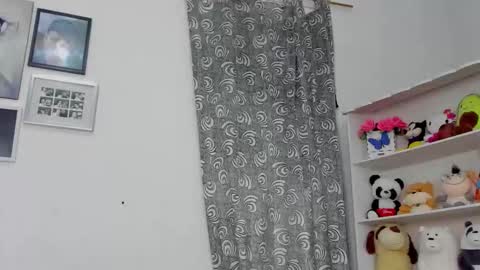 Snapshot of megan_and_clohe chatting on 02/10/26, 04:55 M E G A N online show from 02/10/26, 04:55