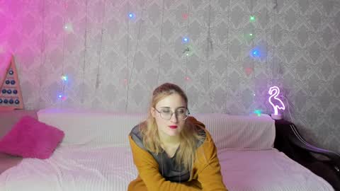 Snapshot of megan_blackmoon chatting on 01/17/25, 06:47 Helena Tuman online show from 01/17/25, 06:47