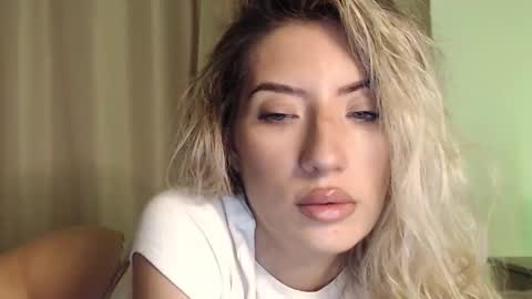 Megan Blazee  online show from 10/21/25, 07:03