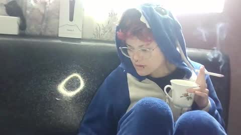 Megan and sophi online show from 12/28/24, 09:30