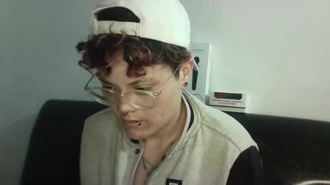 Megan and sophi online show from 02/27/25, 05:56