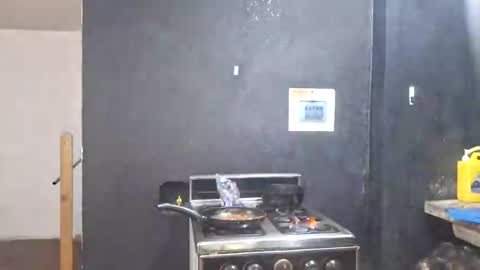 Megan and sophi online show from 11/08/25, 11:58