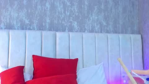 Carolina Paez online show from 02/07/25, 11:03