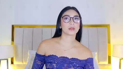 Carolina Paez online show from 05/04/26, 12:12