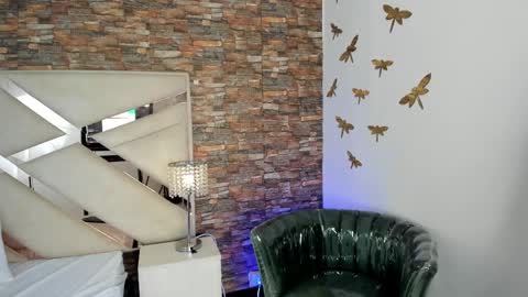     online show from 09/10/25, 12:27