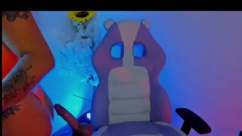 Snapshot of megan_foxxx_03 chatting on 04/10/26, 05:23 Megan online show from 04/10/26, 05:23