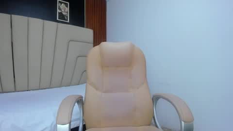 Megan online show from 11/19/25, 03:06