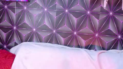 megan_jenner1 online show from 10/03/25, 07:05