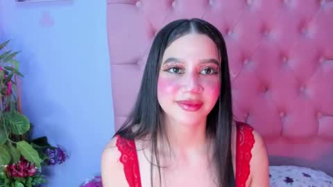 megan_jenner1 online show from 10/28/25, 04:27