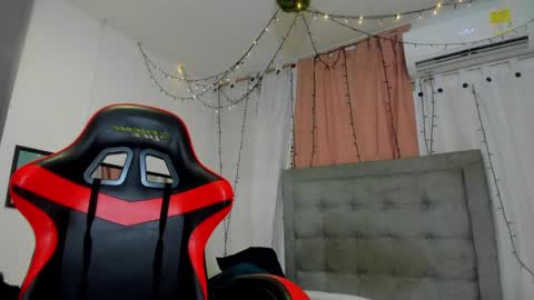 megan online show from 02/22/25, 06:19