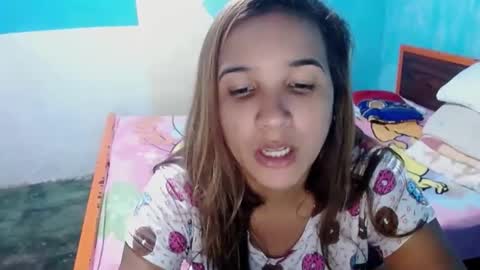 Snapshot of megan_little_ chatting on 12/08/24, 01:02 amanda online show from 12/08/24, 01:02