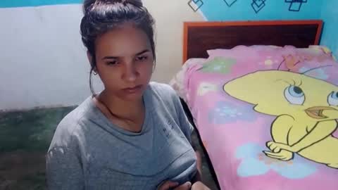 Snapshot of megan_little_ chatting on 01/14/25, 11:58 amanda online show from 01/14/25, 11:58