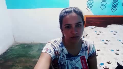 Snapshot of megan_little_ chatting on 01/17/25, 10:45 amanda online show from 01/17/25, 10:45