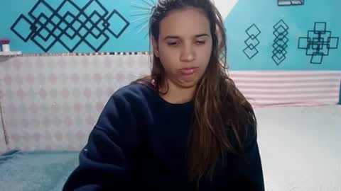 Snapshot of megan_little_ chatting on 02/07/25, 01:04 amanda online show from 02/07/25, 01:04