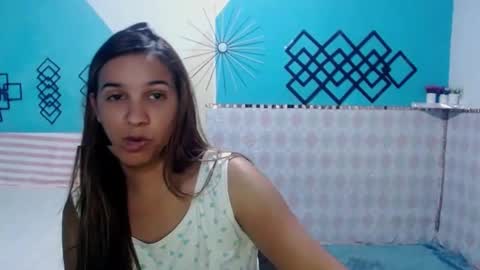 Snapshot of megan_little_ chatting on 02/11/25, 11:22 amanda online show from 02/11/25, 11:22