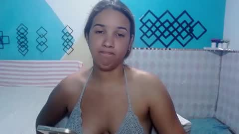 Snapshot of megan_little_ chatting on 02/28/25, 06:41 amanda online show from 02/28/25, 06:41